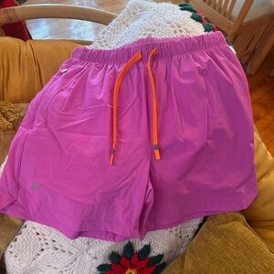 Rare pink & orange colorway fabletics the one shorts size M LINED 5” inseam